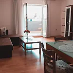Holiday Apartment Deh, Stinjan