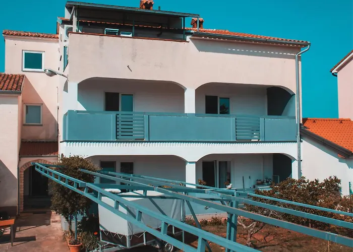 Holiday Apartment Deh, Stinjan