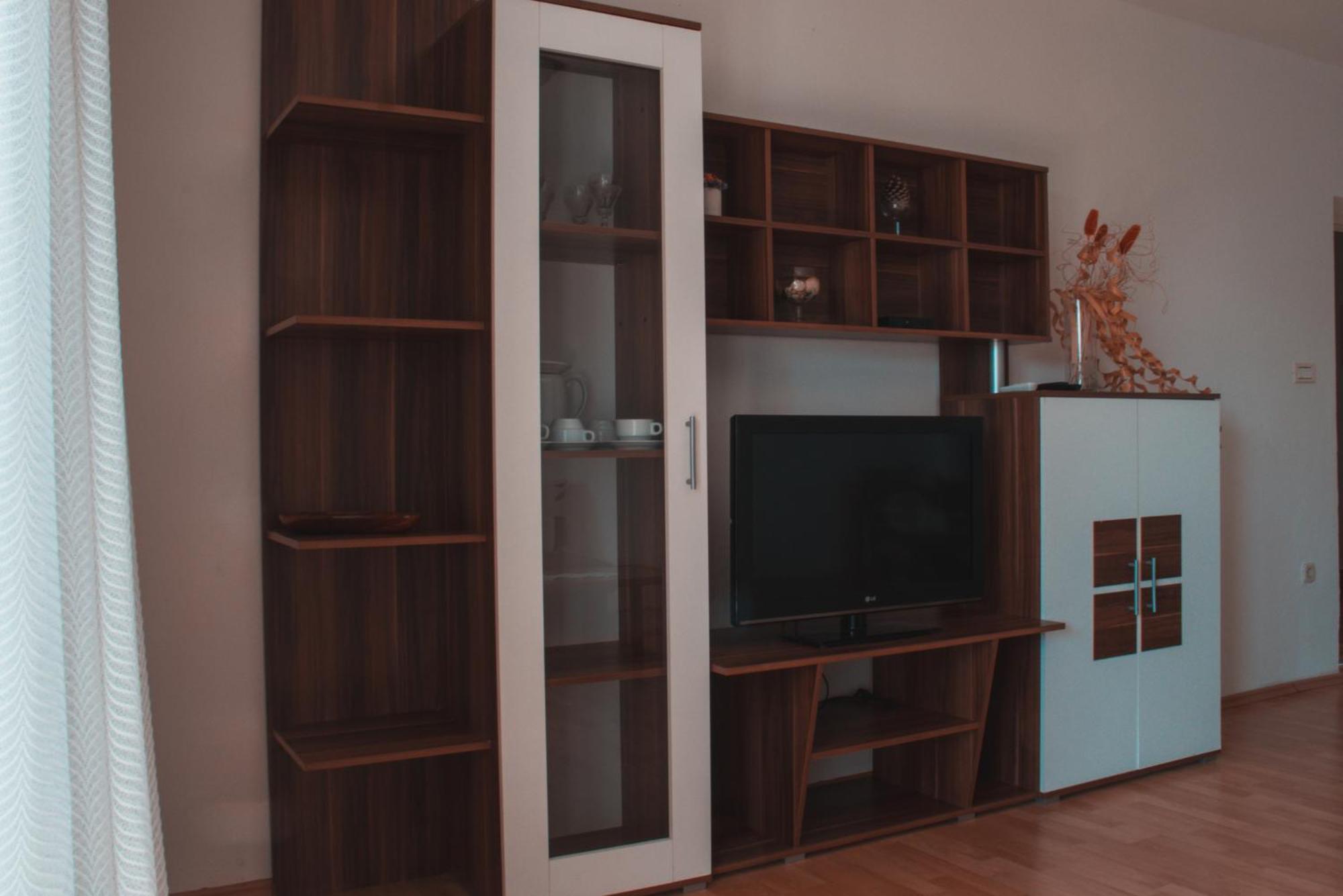 Deh, Stinjan Apartman Pula